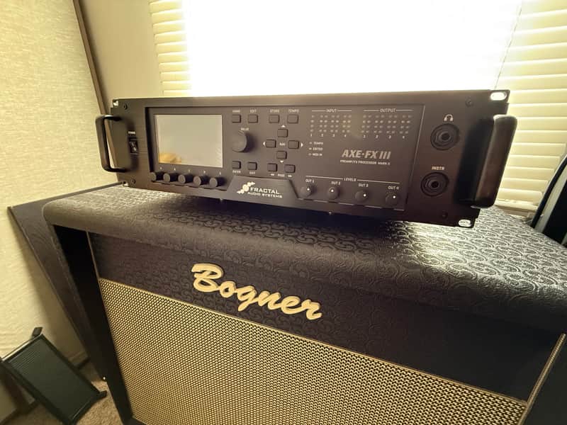 ギター Fractal Audio Systems Axe-Fx III MARK II Axe-Fx III Mark II Turbo – Fractal Audio Systems