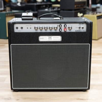 3rd Power Aurora 45 Pro 1x12" Combo Amp w/ Footswitch image 2