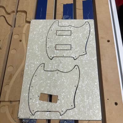 Polo Guitars Jagstang Style DIY Guitar Kit Bild 8