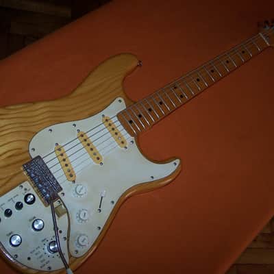 Rare Vintage 70s - Fresher Straighter Protean Series (FS-686) with onboard dum-kit+ hardcase (Made in Japan) image 2