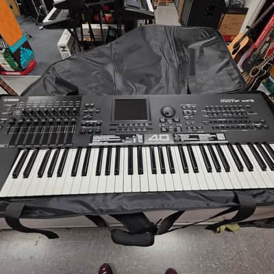 Yamaha Motif XF 6 Production Synthesizer 2010s - Gray