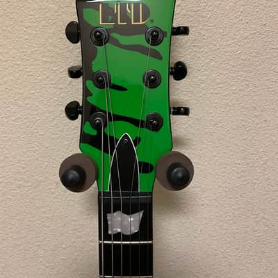 ESP LTD RARE ESP LTD Slimer Viper Tony Perry Signature Guitar Mint 2015 Green / black image 24