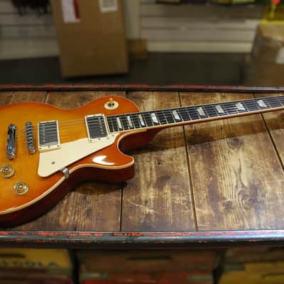 Gibson Les Paul Traditional 2008 - 2012 - Light Burst image 8