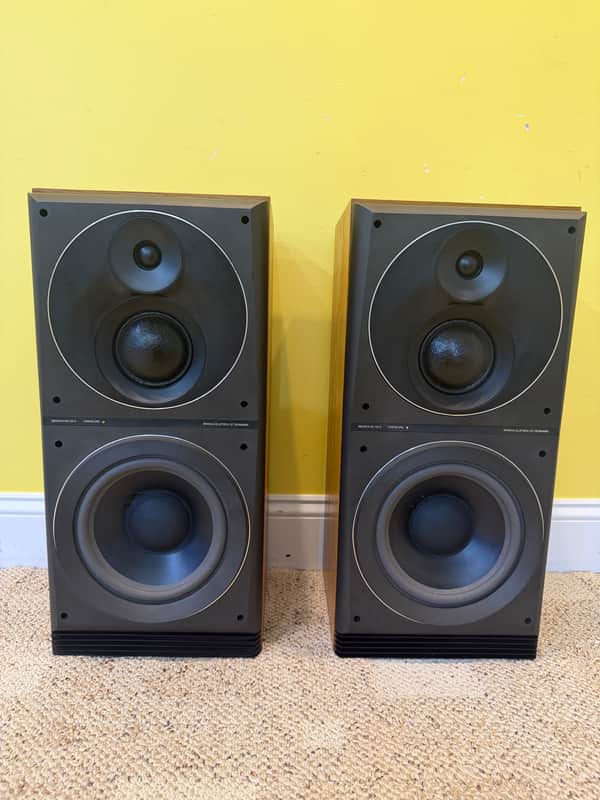 Beovox MC120.2 80s - Teak wood image 1
