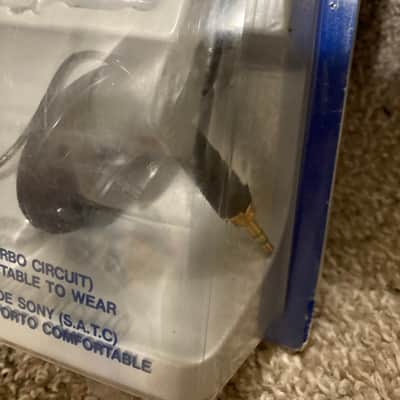 Sony MDR-M22 2000 image 4