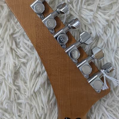 EVH 5150® Series Deluxe QM Series Electric Guitar , Baked Maple, Pacific Drift image 4