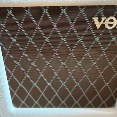 LIKE NEW - Vox AC4TV Tube Guitar Amp - Compact 4W Class A All-Tube Combo Amplifier image 11
