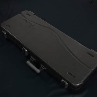 Fender USA American Ultra Stratocaster HSS RF Ultraburst Fender [US23029198] (06/29) image 3
