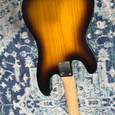 Fender Mike Dirnt Artist Series Signature Precision Bass 2004 - 2014 - 2-Color Sunburst image 8