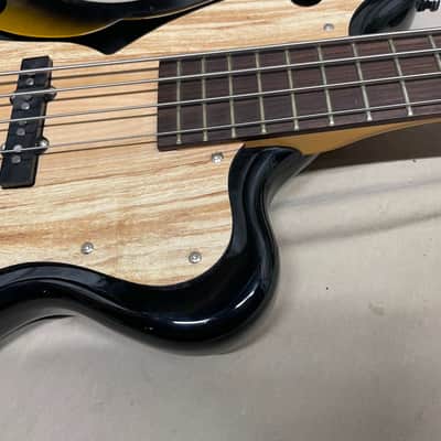 Italia Imola Chambered Semi-Hollow Body 4-String Bass with Case - 34" scale image 5