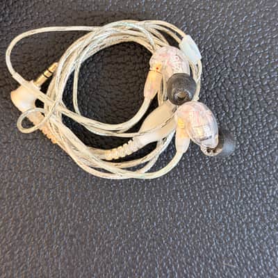 Shure SE215 PRO Wired In-Ear Monitors - 64" Cable 2022 - Present - Clear image 4