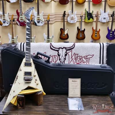 2026 Jackson USA Custom Shop Randy Rhoads RR-2H Floyd Rose Heavy Relic Vanilla Shake Over 3 Tone Burst 7.60 lbs image 6