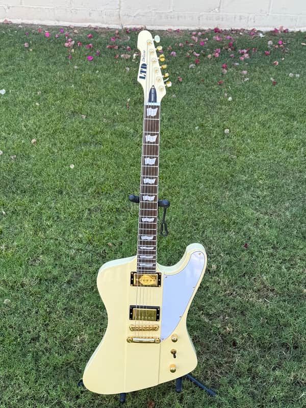 ESP LTD Phoenix-1000 2020 - Present - Vintage White image 1