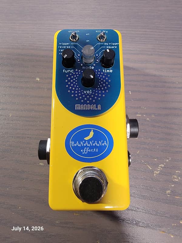 Bananana Effects Mandala Pitch Shifter/Sampler Glitch Pedal image 1