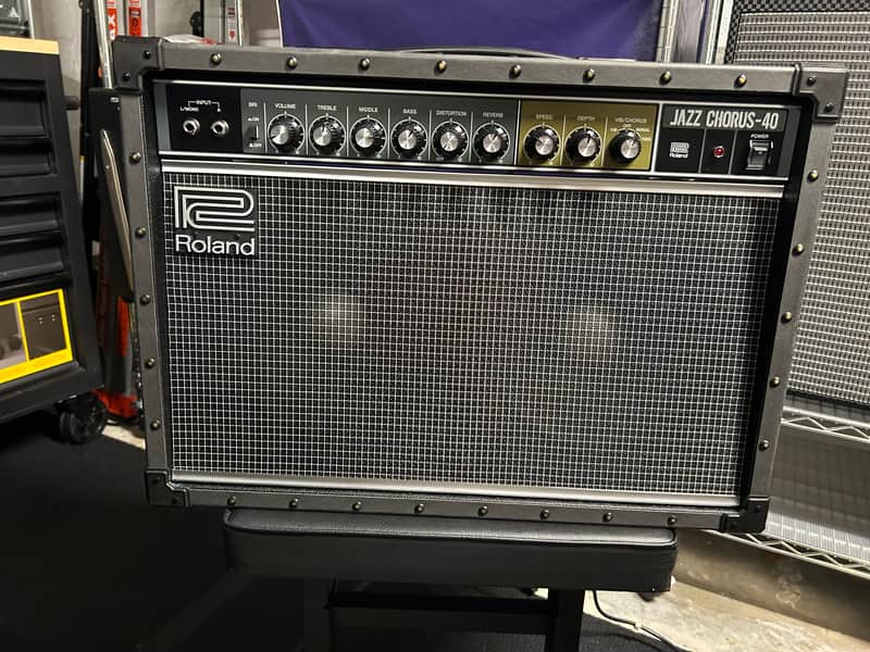 Roland JC-40 40-Watt 2x10" Guitar Combo