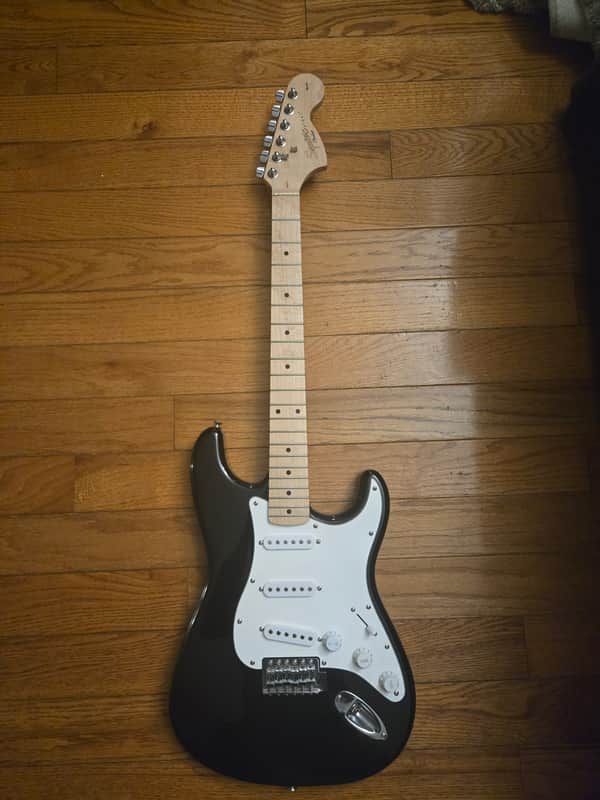 Squier 2010~ - Black image 1