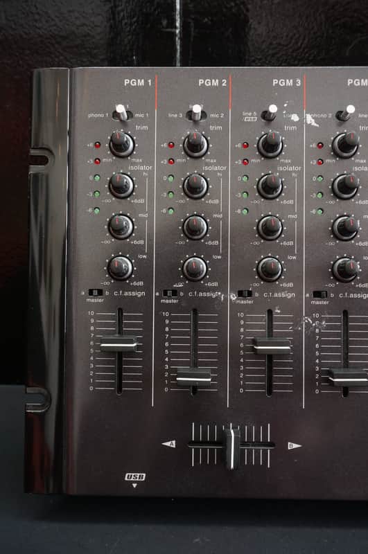 Vestax VMC-004FXu Four Channel Mixing Controller W/ Effects | Reverb