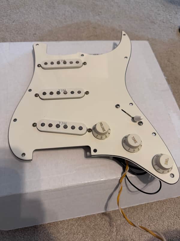 Seymour Duncan YJM Fury 2020 - White image 1