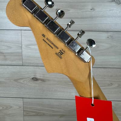 Fender Player II Stratocaster Electric Guitar Maple Fingerboard, Polar White image 6