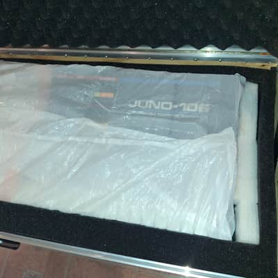 Roland Juno-106 61-Key Synth 1984 UNICORN -> SERVICED + Calzone flight case image 22