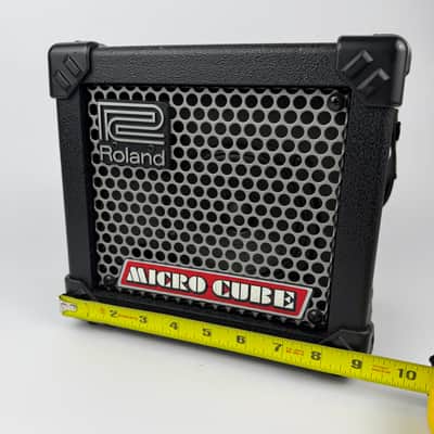 Roland Micro Cube 2-Watt 1x5" Guitar Combo 2004 - 2014 - Black image 9