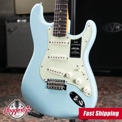 Fender Vintera III Early '60s Stratocaster Electric Guitar - Sonic Blue with Gig Bag