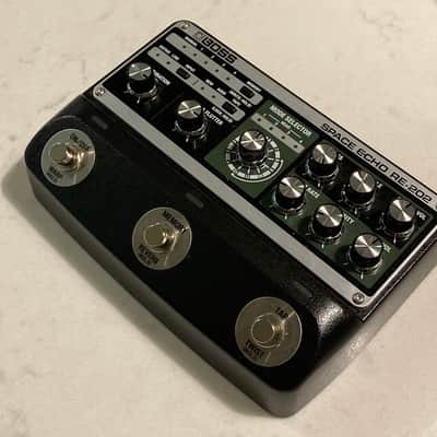 Boss RE-202 Space Echo 2022 - Present - Black / Green image 2