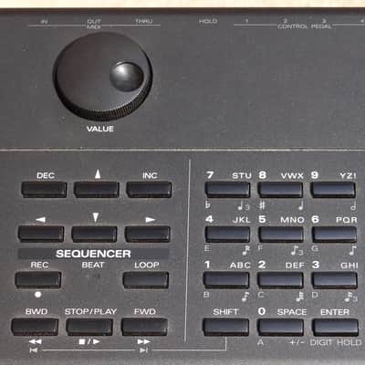 Roland XP-80 76-Key 64-Voice Music Workstation Keyboard 1999 - 2004 - Black image 8
