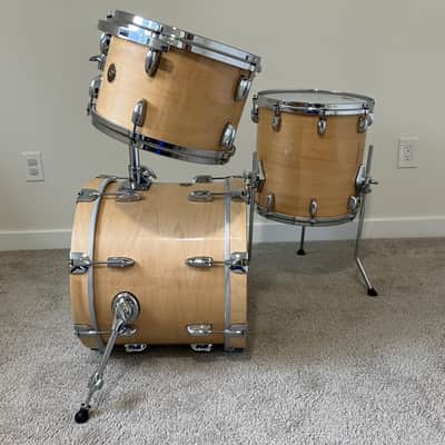 Gretsch USA Custom Drum Set - Natural Gloss image 2