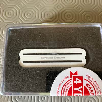 Seymour Duncan SHR-1b Hot Rails Strat Bridge Pickup 2010s - White image 1