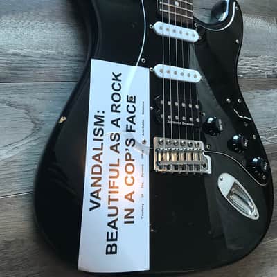 Fernandes Vandalism stratocaster Black image 3