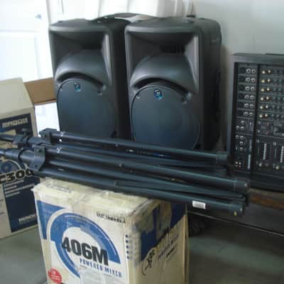 Mackie 406M Powered Mixer+C300 Speakers & Owner's Manuals--Mint Condition! image 24