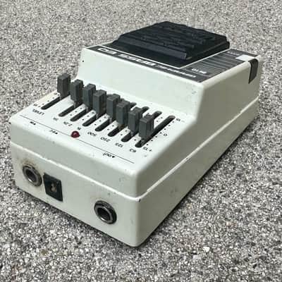 Ibanez BE10 Analog Graphic Bass EQ Equalizer Bass Guitar Effects Pedal 1980s - Gray image 2