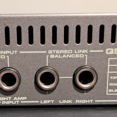 Samson Q5 Headphone Amplifier - Black image 3