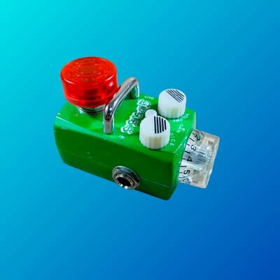 Hotone Skyline Grass Modern Overdrive image 3