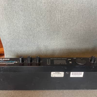 Alesis MicroVerb 4 - 18 bit / Black image 5