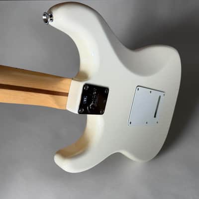 Fender American Standard Stratocaster with Maple Fretboard 2008 - Olympic White image 8