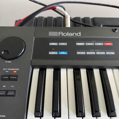 Roland Alpha Juno-2 61-Key Programmable Polyphonic Synthesizer 1985 - 1988 - Black image 3