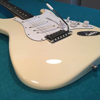 Jeff Beck Stratocaster, Strat Plus, Lace Sensor, NICE! image 2