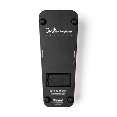 Jim Dunlop Joe Bonamassa Signature Cry Baby Wah Electric Guitar Pedal image 5