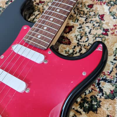 *NEW OLD STOCK* 2010 Fender Japan Disney Official Mickey Mouse Stratocaster ST-Mickey D-120, 1 of 100, MIJ image 8