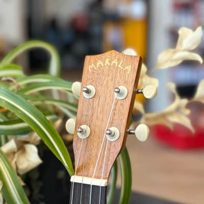 Makala Classic MK-B Baritone Ukulele - Laurel Fingerboard, Natural, Used image 3