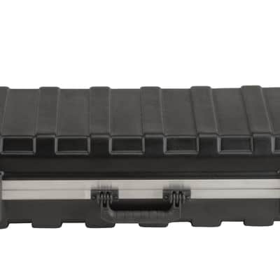 SKB Compact Stand Case 36-1/2 x 11-7/8 x 8-1/4 with Wheels & Straps, TSA Latches, Over molded Handle image 2