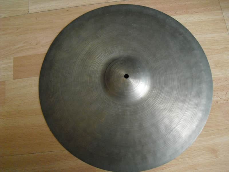 17 1/2" K Zildjian Istanbul Ride or Medium Cymbal 1620g image 1