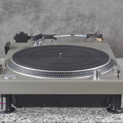 Technics SL-1200 First Model Direct Drive Player System In Very Good Condition image 17