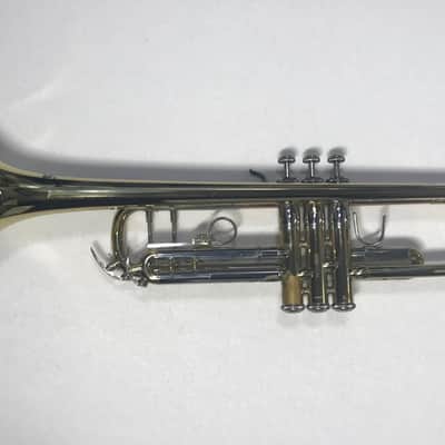 Bach Beginner Trumpet, MIC (Used) image 2