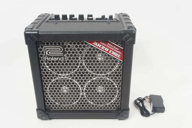 Roland Micro Cube Bass RX 2x2.5-Watt 4x4