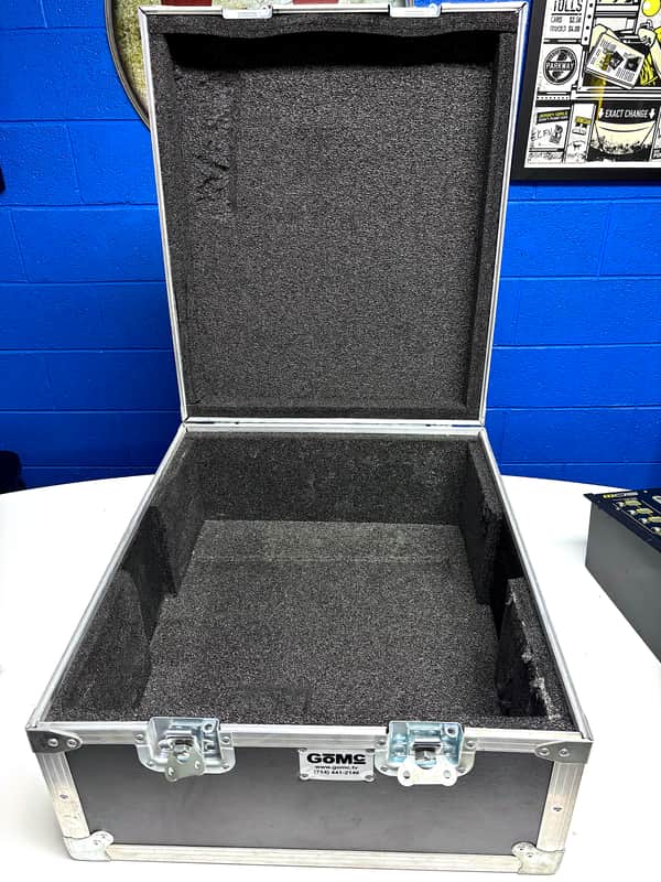 GOMC Road Case 26x13x23 image 1