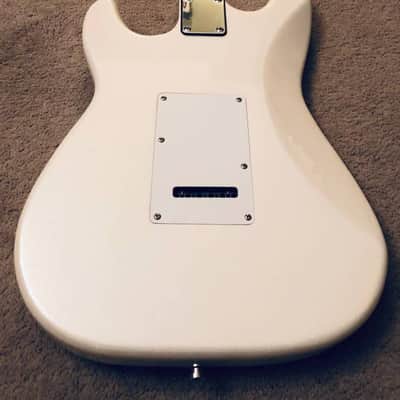 Tradition G12 Deluxe Strat Style Electric Guitar White image 4