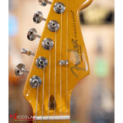 Fender American Professional Classic Stratocaster, Maple Fingerboard, Faded Lake Placid Blue image 8